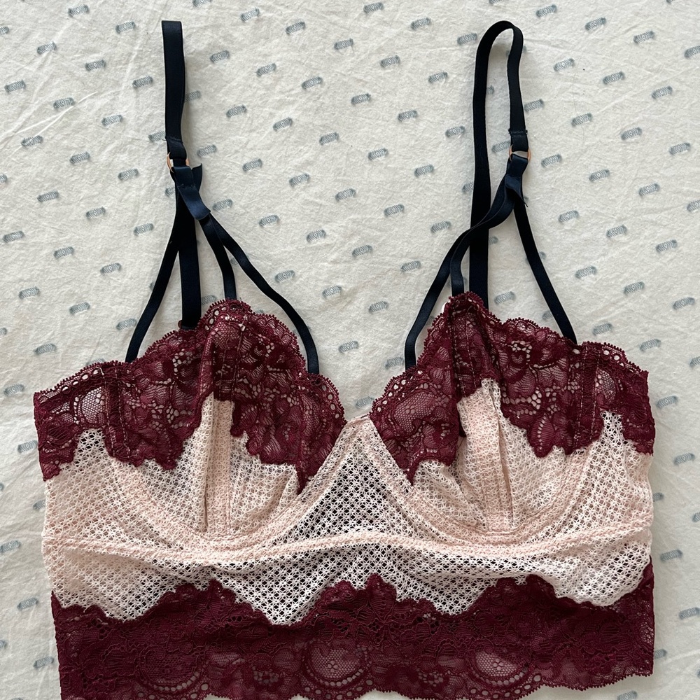 Chelsea28 long line lace bra